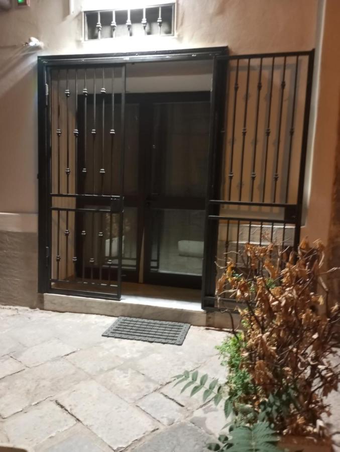 Casa Chiaretta Palermo Exterior foto